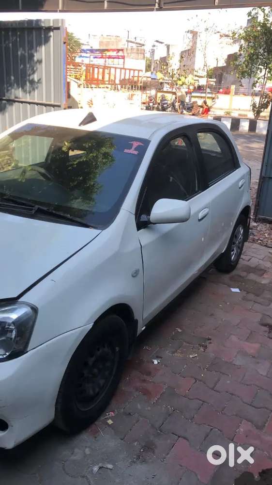 Toyota Etios 2012 Diesel 150000 Km Driven.