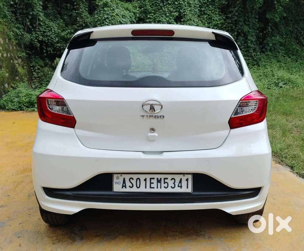 Tata Tiago 1.2 Revotron Xt, 2020, Petrol
