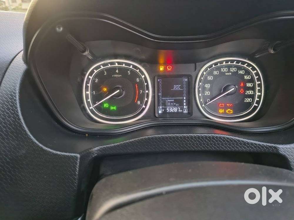 Maruti Suzuki Brezza 1.5 Zxi Smart Hybrid Dual Tone, 2022, Petrol