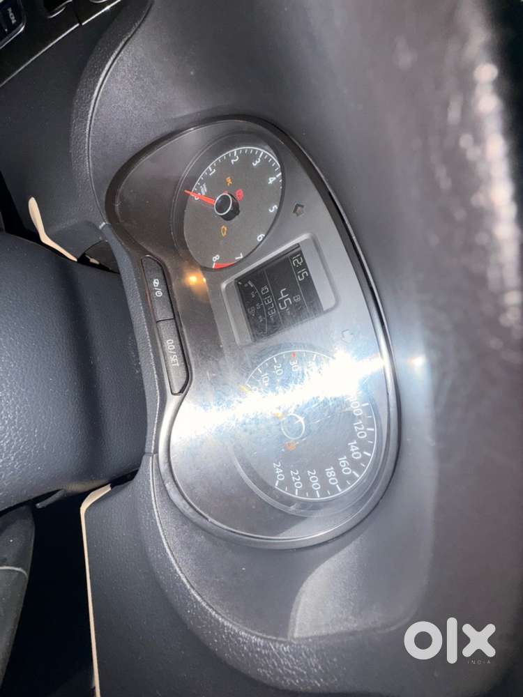Volkswagen Ameo Petrol 2019