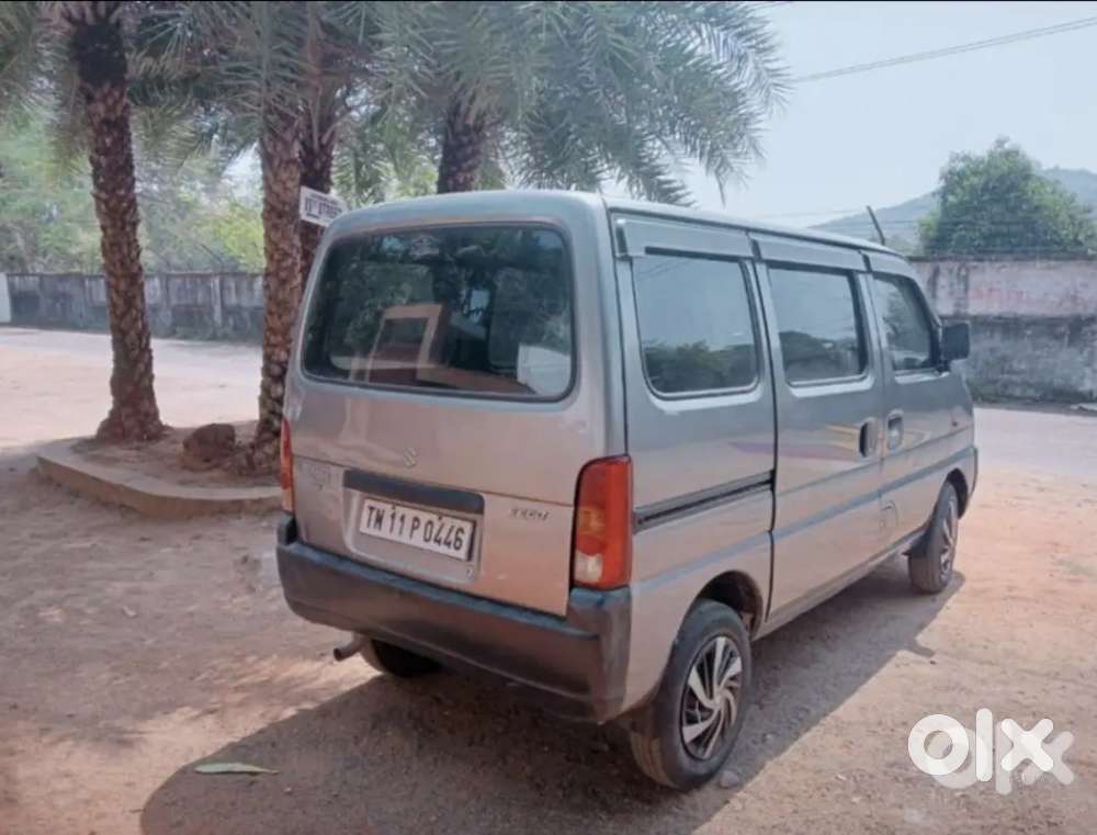 Maruti Suzuki Eeco 2015 Petrol Well Maintained