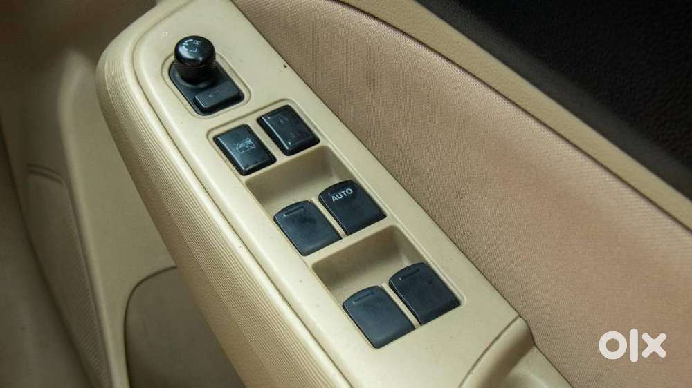 Maruti Suzuki Dzire 1.2 Vxi, 2021, Petrol