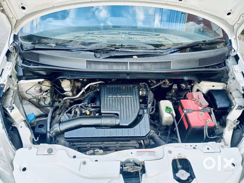 Maruti Suzuki Ritz Vxi, 2013, Petrol
