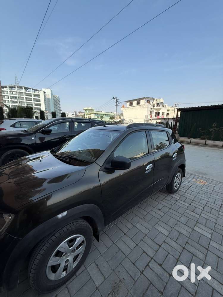 Renault Kwid 2016 Petrol Well Maintained