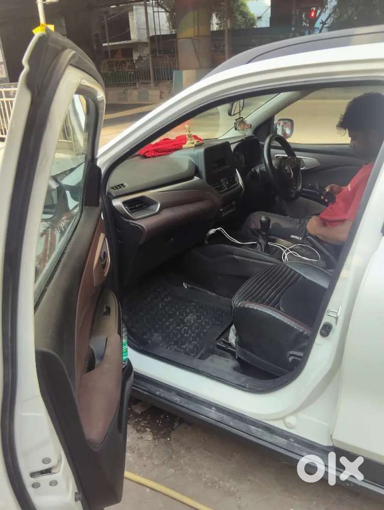 Maruti Suzuki Fronx 2026 Cng & Hybrids 30000 Km Driven