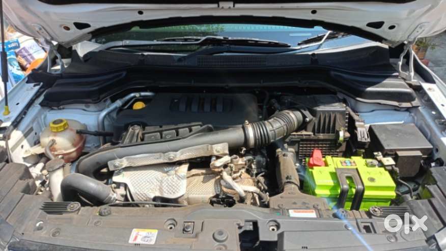 Mahindra Xuv300 W8 Option Diesel, 2024, Diesel