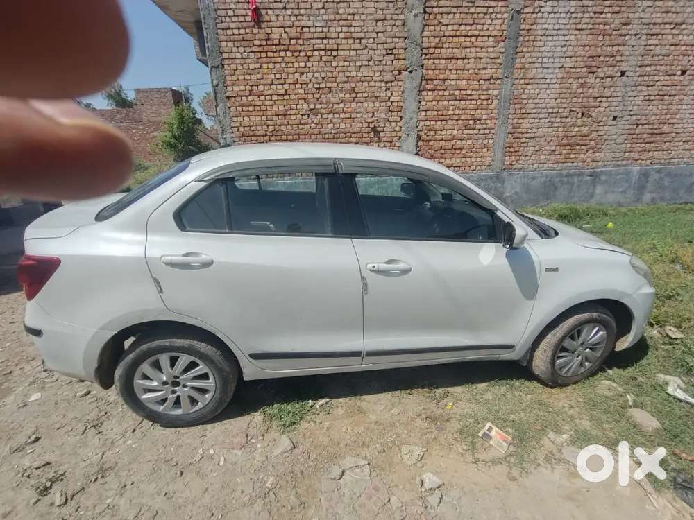 Maruti Suzuki Dzire 2017 Diesel 76000 Km
