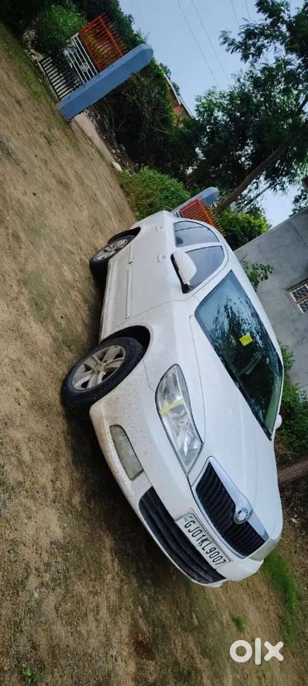 Skoda Laura 2.0 Ambiente 2011