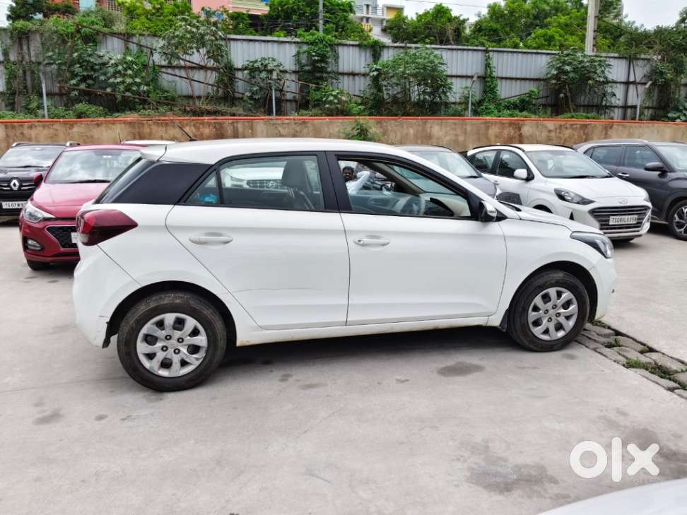 Hyundai I20 Sportz 1.4 Crdi, 2018, Petrol