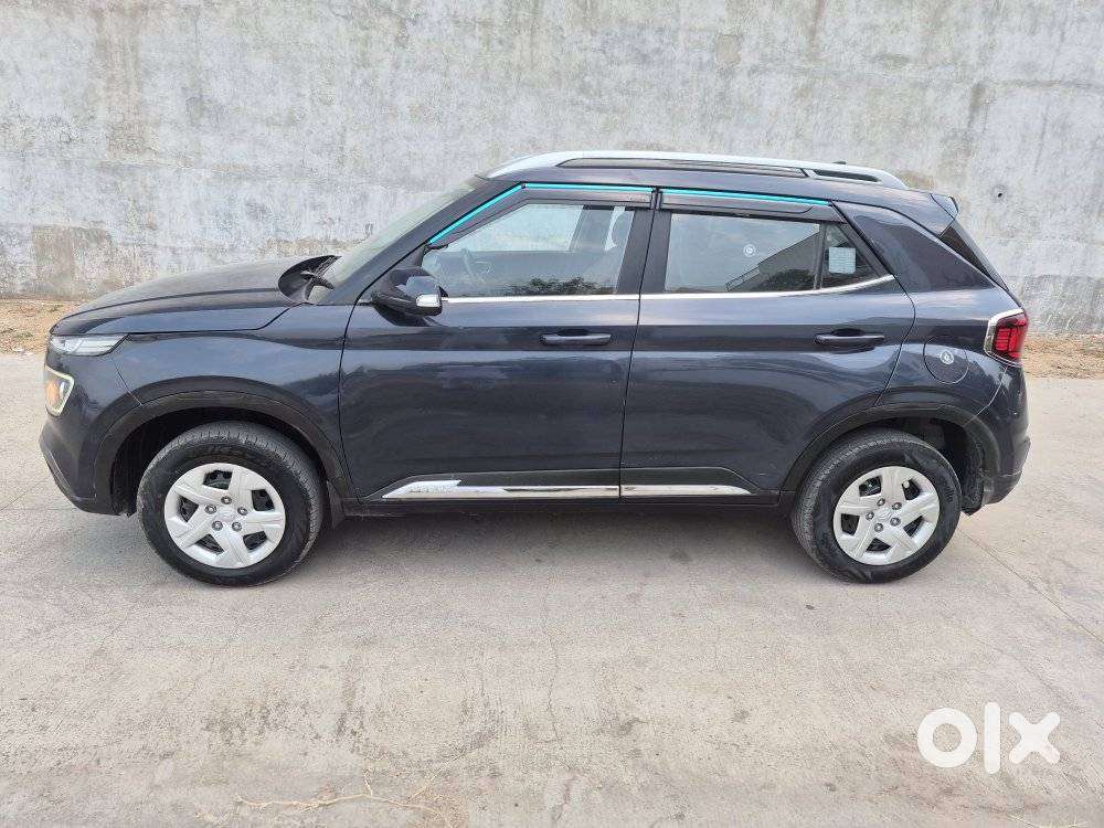 Hyundai Venue S Plus Mt 1.2 Kappa, 2021, Petrol