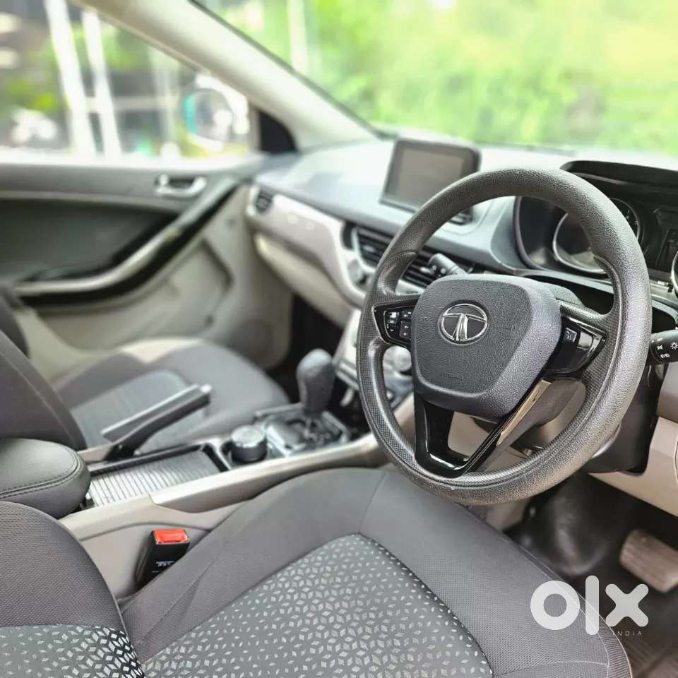 Tata Nexon 1.2 Revotron Xza Plus, 2019, Petrol