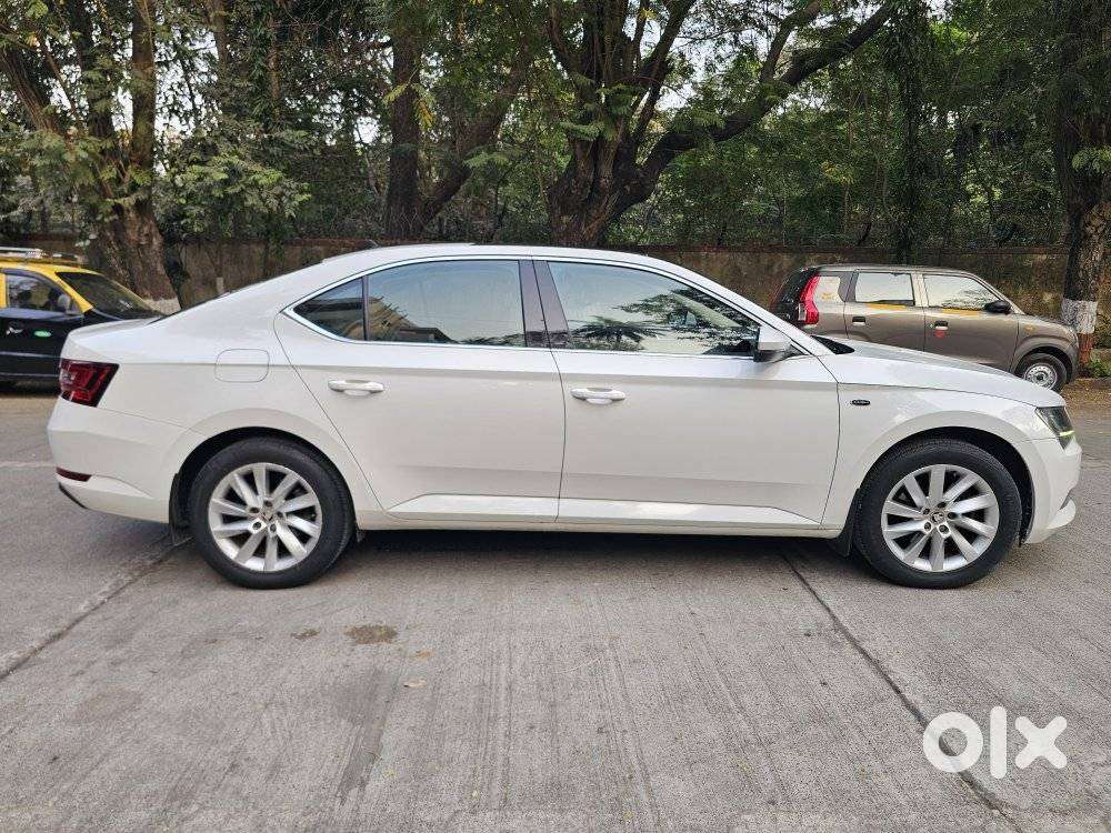 Skoda Superb 2.0 L&k Tsi At, 2017, Petrol