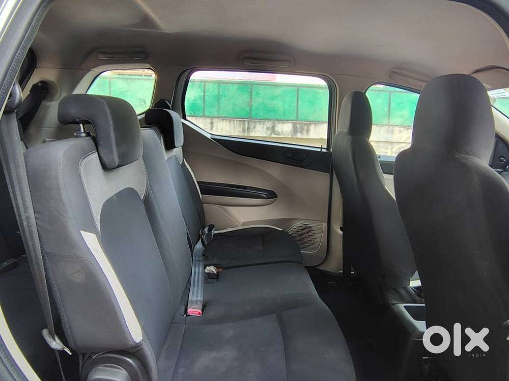 Renault Triber Rxl, 2022, Petrol