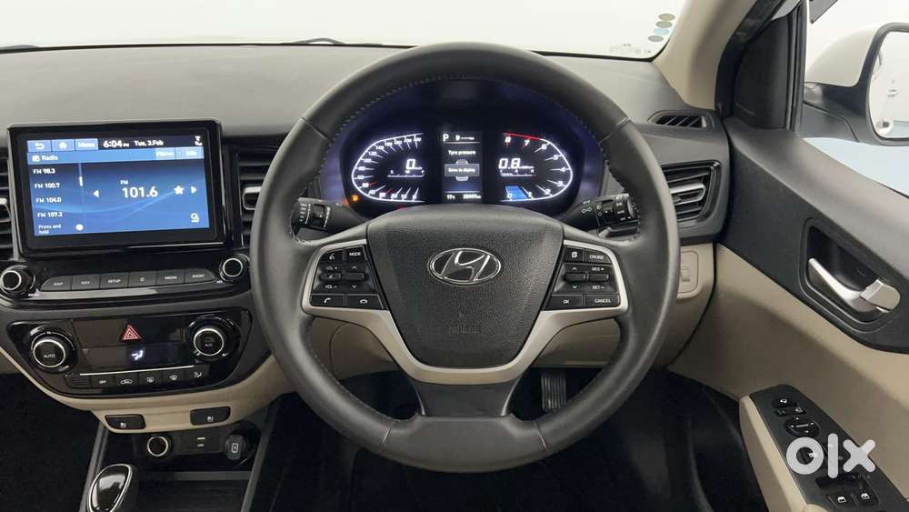 Hyundai Verna 1.5 Sx (o) Vtvt Ivt, 2022, Petrol