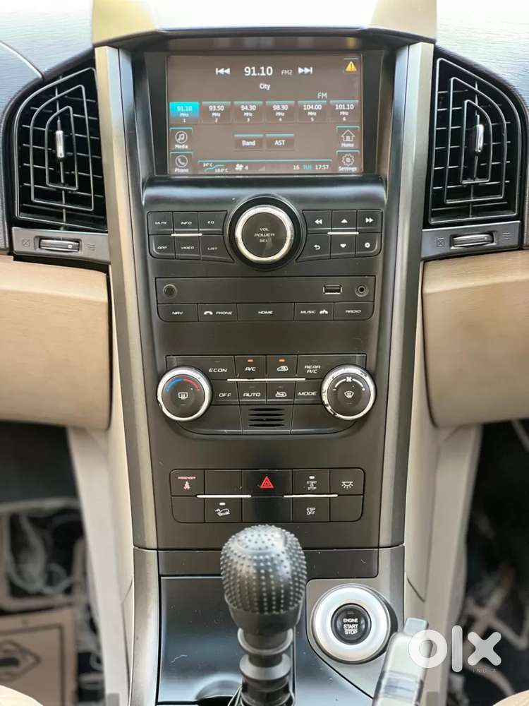 Mahindra Xuv500 At W10 Fwd, 2015, Diesel