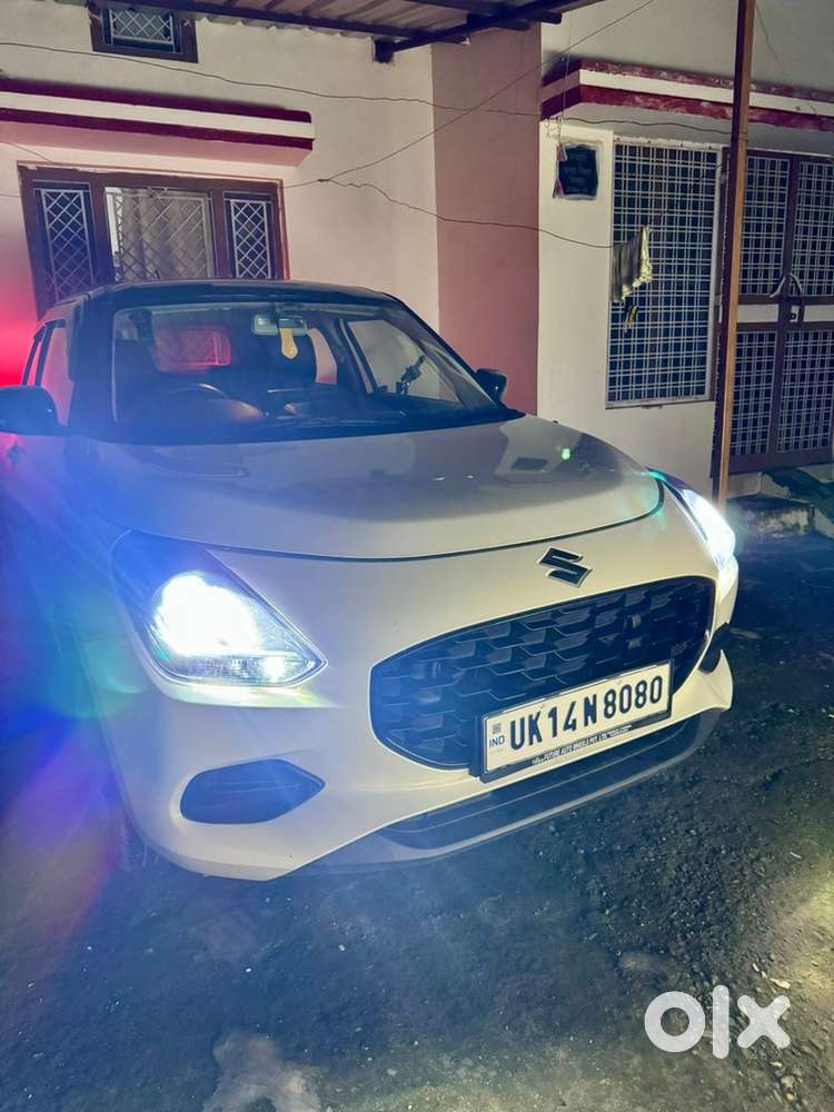 Maruti Suzuki Swift Petrol 2025