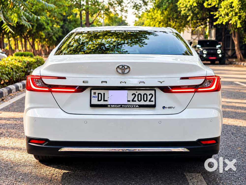 Toyota Camry Hybrid, 2025, Petrol
