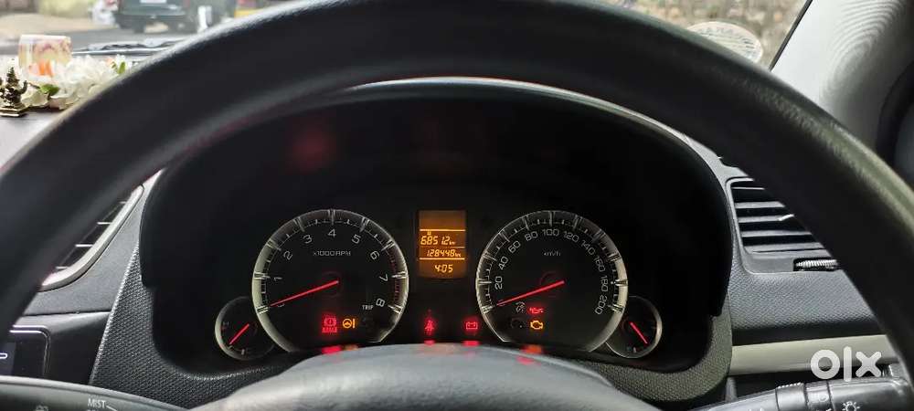 Maruti Suzuki Swift Vxi 2017 (own Car, Not A Dealer )