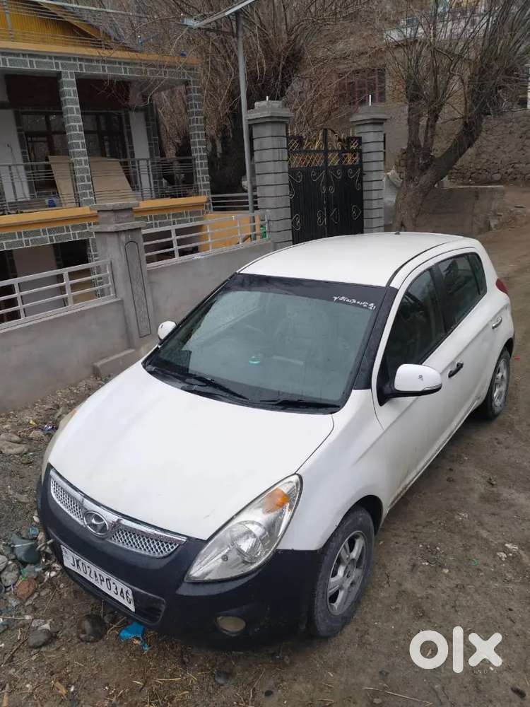 Hyundai I20 2011 Petrol 100000+ Km Driven