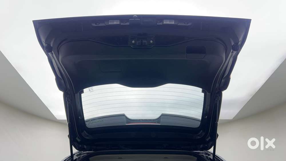 Nissan Magnite 1.0 Xv, 2023, Petrol