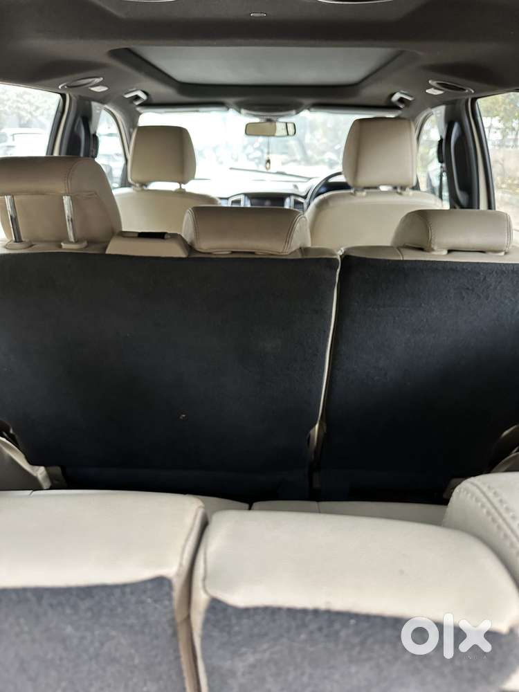 Ford Endeavour 3.2 Titanium At 4x4, 2016, Diesel