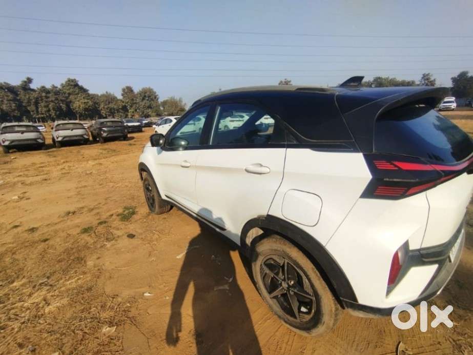 Tata Nexon Fearless Plus S 1.2 Revotron Petrol 7 Dca Dt, 2024, Petro..