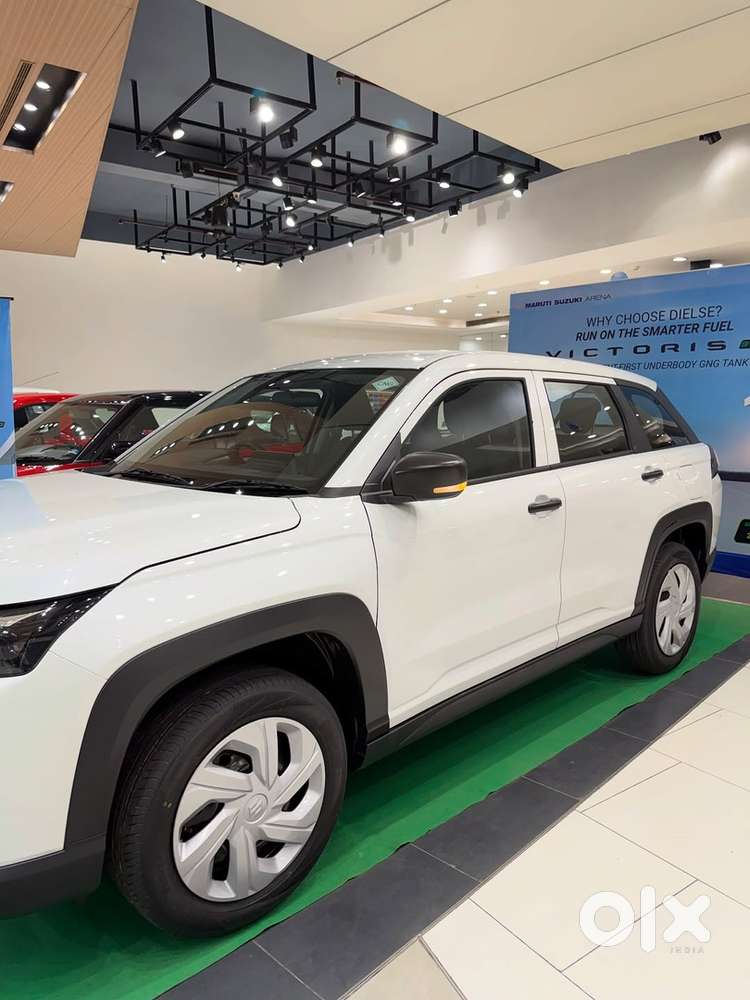 Maruti Victoris Petrol 2026