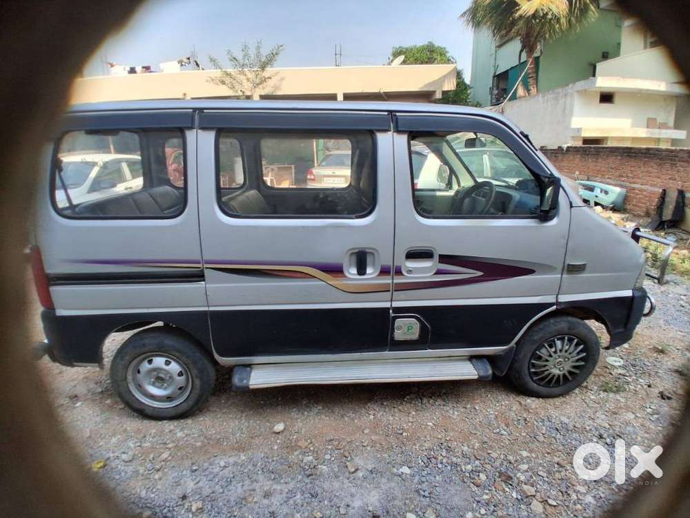 Maruti Suzuki Eeco Smiles 7 Seater Standard, 2010, Lpg