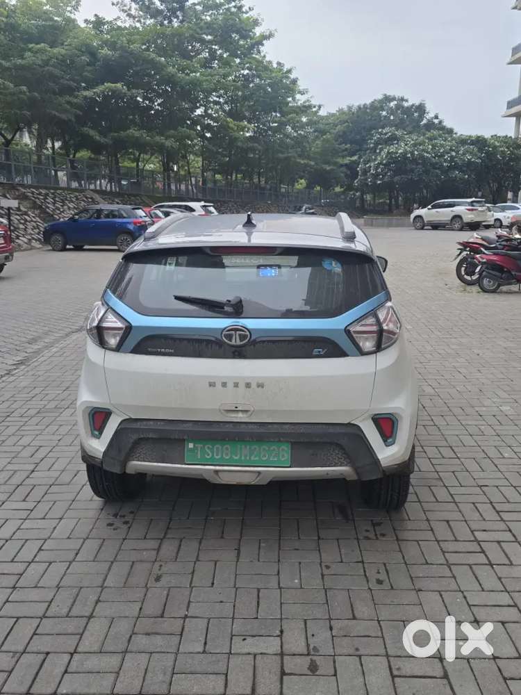Tata Nexon Ev Max 2022 Xz Plus Fast Charger