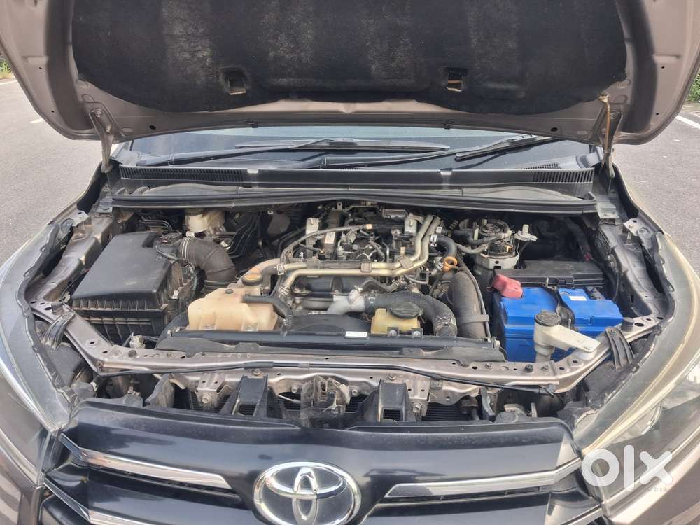 Toyota Innova Crysta 2.8 Gx At, 2016, Diesel
