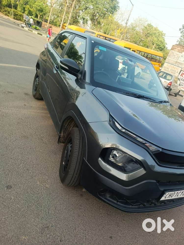 Tastefully Modified Very Well Maintained Car
