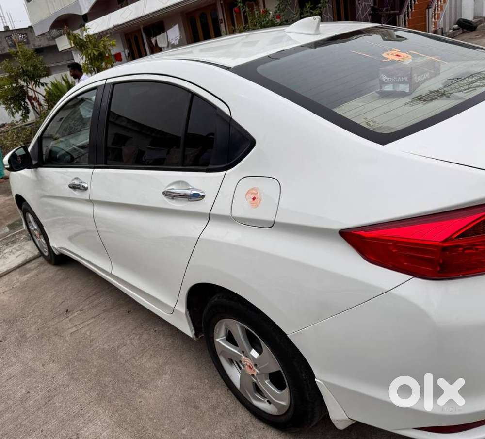 Honda City V Diesel 2016