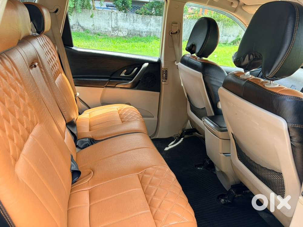 Mahindra Xuv500 Diesel 2016 Year