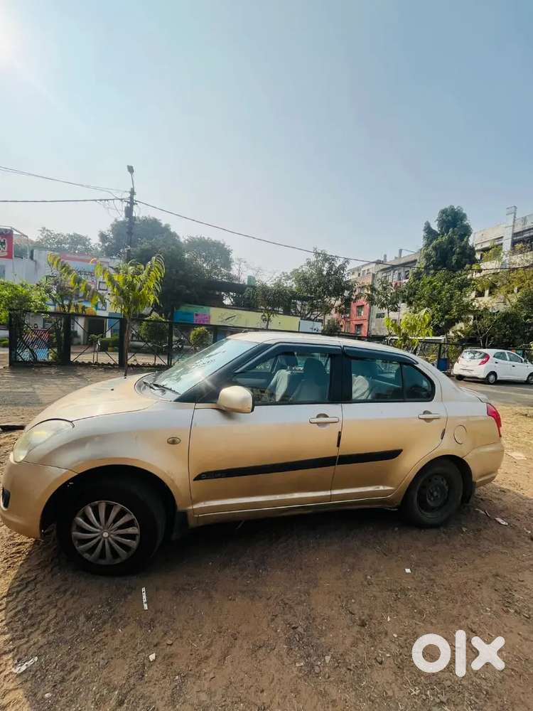 Maruti Suzuki Dzire 1.2 Vxi Cng 2011 Car