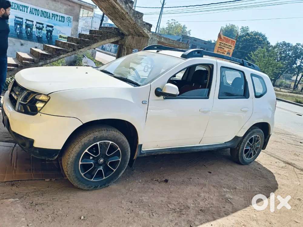 Renault Duster 2019 Petrol Well Maintained