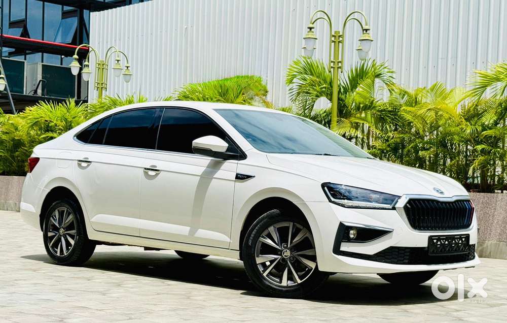 Skoda Slavia Style 1.0l Tsi At, 2023, Petrol