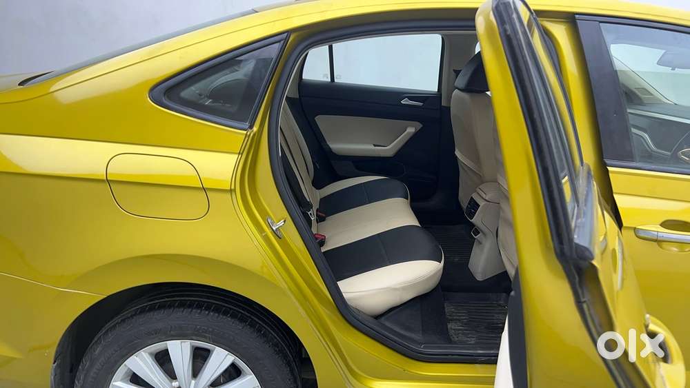 Volkswagen Virtus Highline Plus 1.0 Tsi At, 2022, Petrol