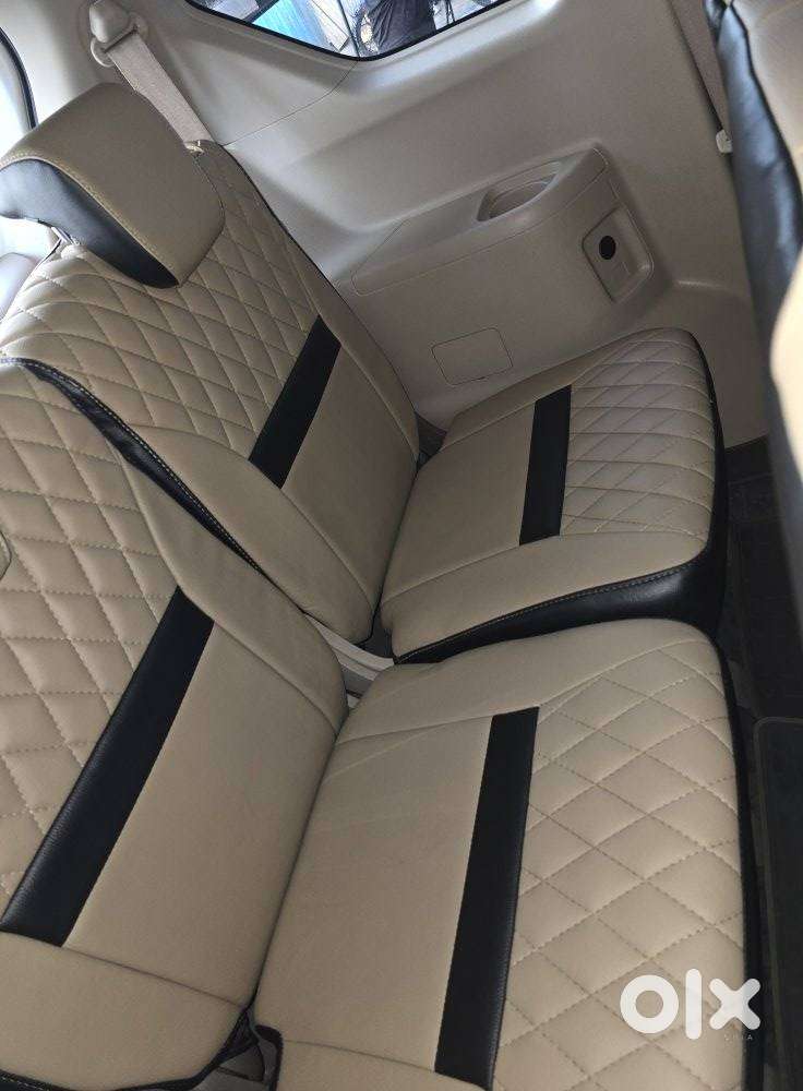 Maruti Suzuki Ertiga 1.5 Vxi Shvs, 2025, Petrol