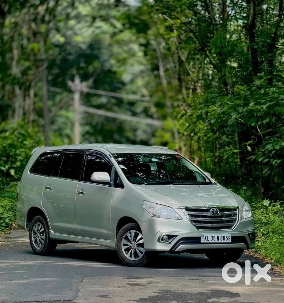 Toyota Innova 2015 Diesel 184500 Km Driven