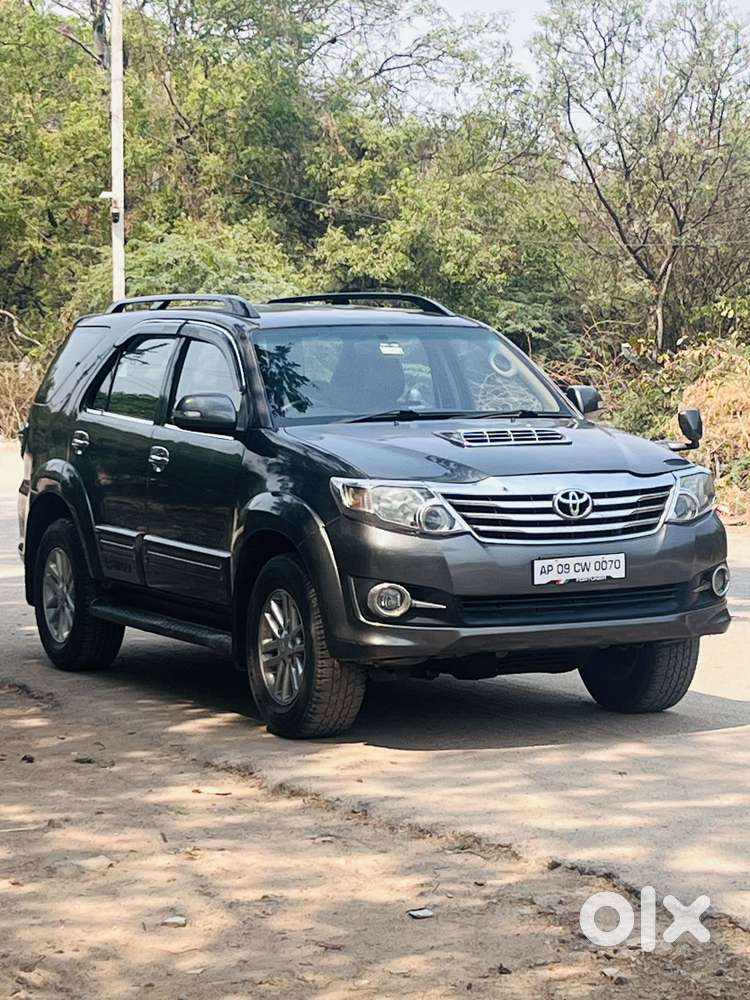 Toyota Fortuner, 2014, Diesel