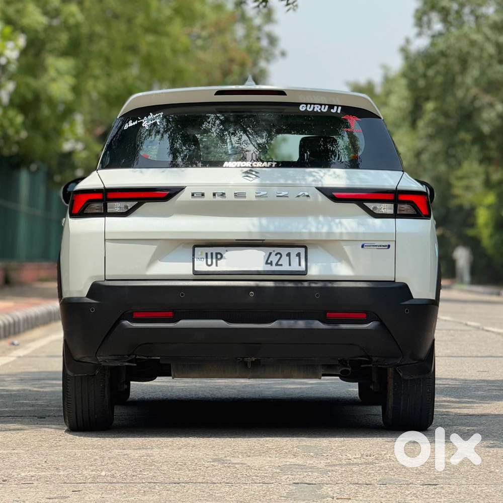 Maruti Suzuki Brezza 1.5 Vxi Smart Hybrid, 2023, Petrol