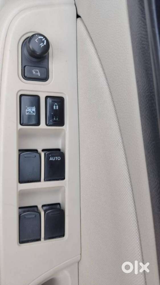 Maruti Suzuki Dzire 1.2 Vxi Cng, 2023, Cng & Hybrids