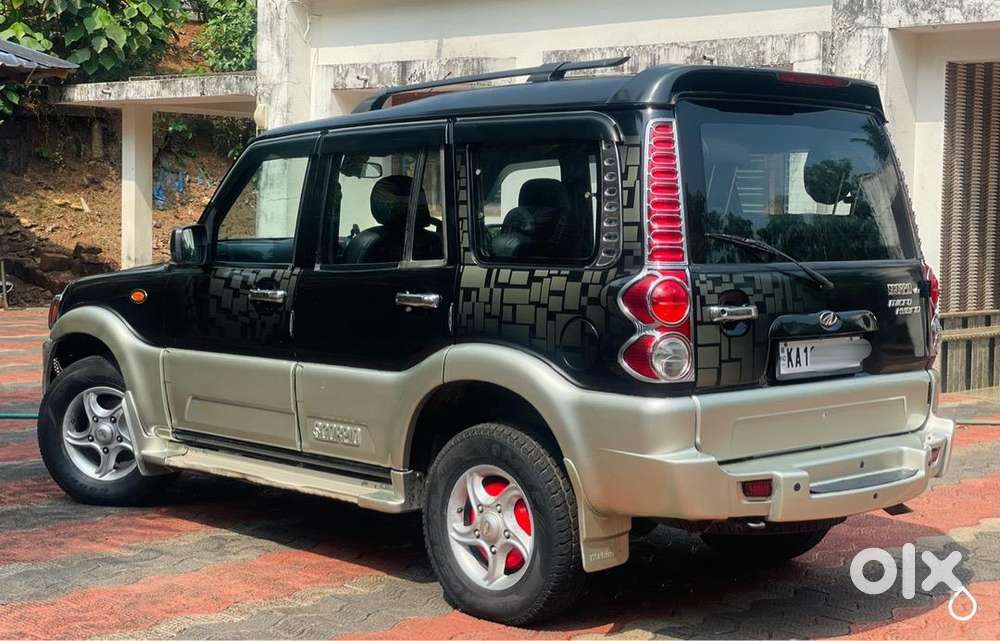 Mahindra Scorpio 2011 Diesel Well Maintained