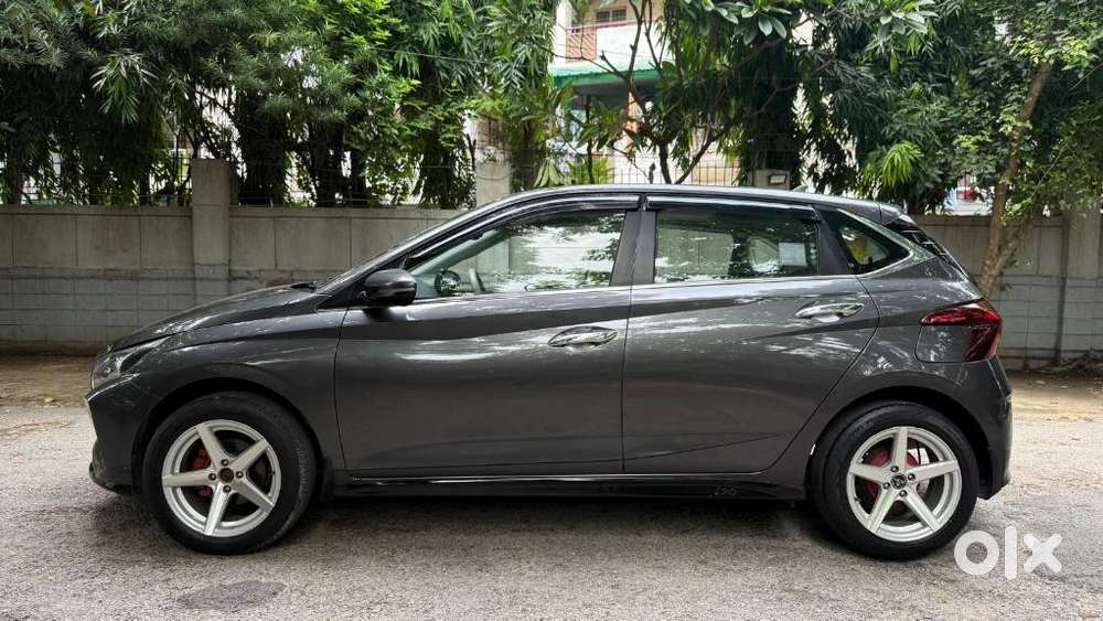 Hyundai I20 Asta (o) 1.2 Mt, 2021, Petrol