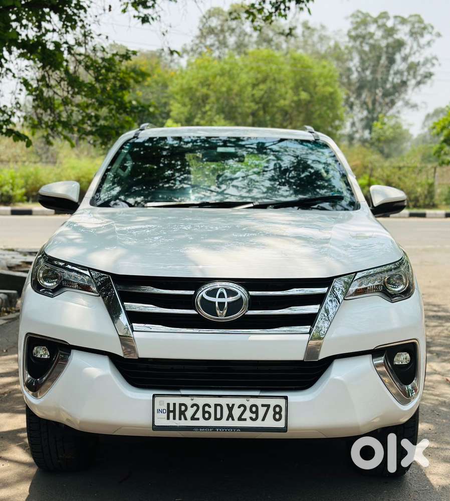 Toyota Fortuner 3.0 4x2 Automatic, 2019, Diesel