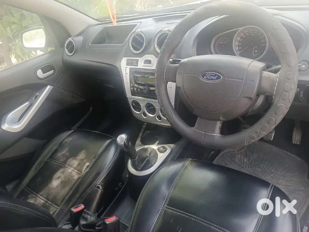 Ford Figo 2015 Diesel 82000 Km Driven