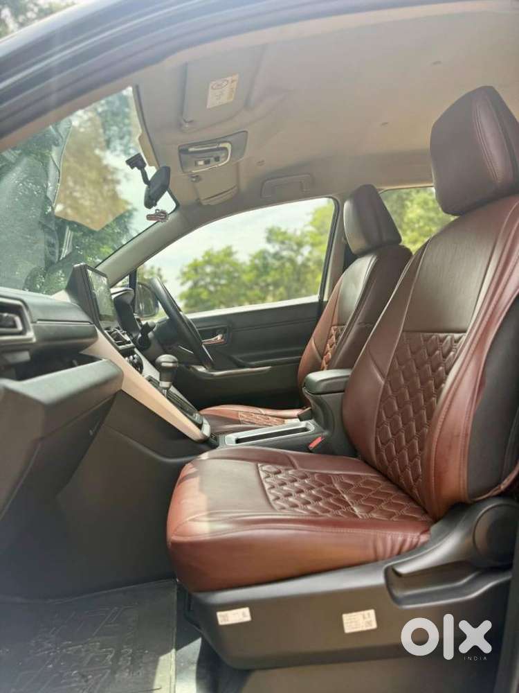 Toyota Innova Hycross 2.0 Gx 8 Str, 2024, Petrol