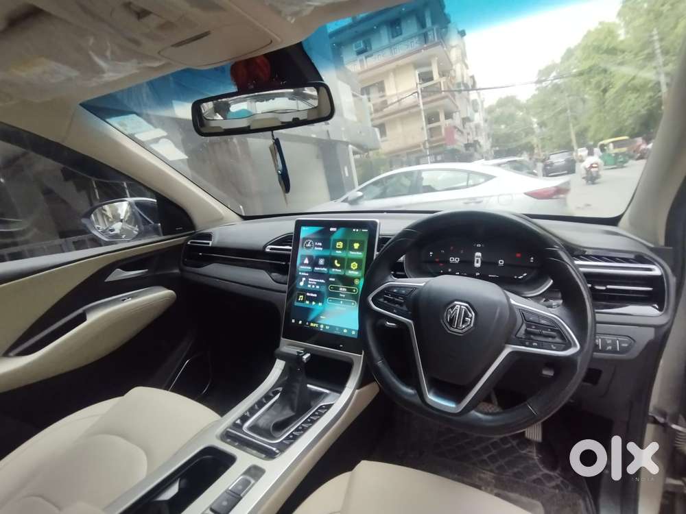 Mg Hector Sharp Pro 1.5 Turbo Cvt Dual Tone, 2023, Petrol