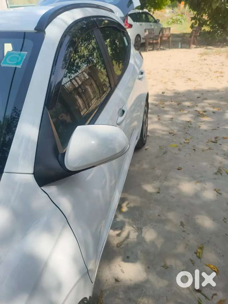 Hyundai Grand I10 Nios Sportz Cng 2024 November 24