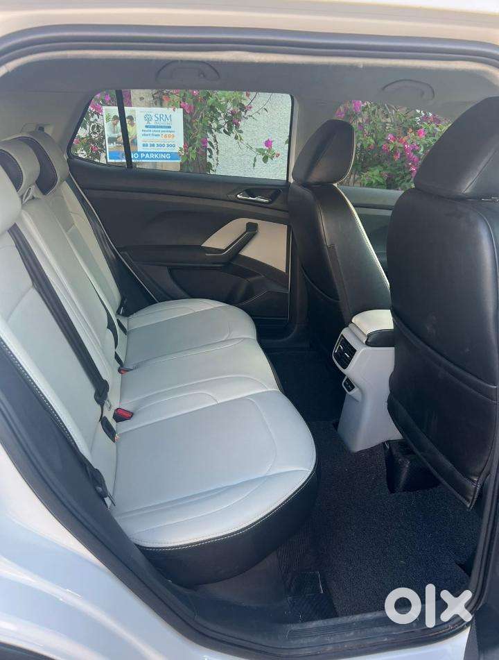 Skoda Kushaq 1.0 Tsi Ambition At, 2022, Petrol